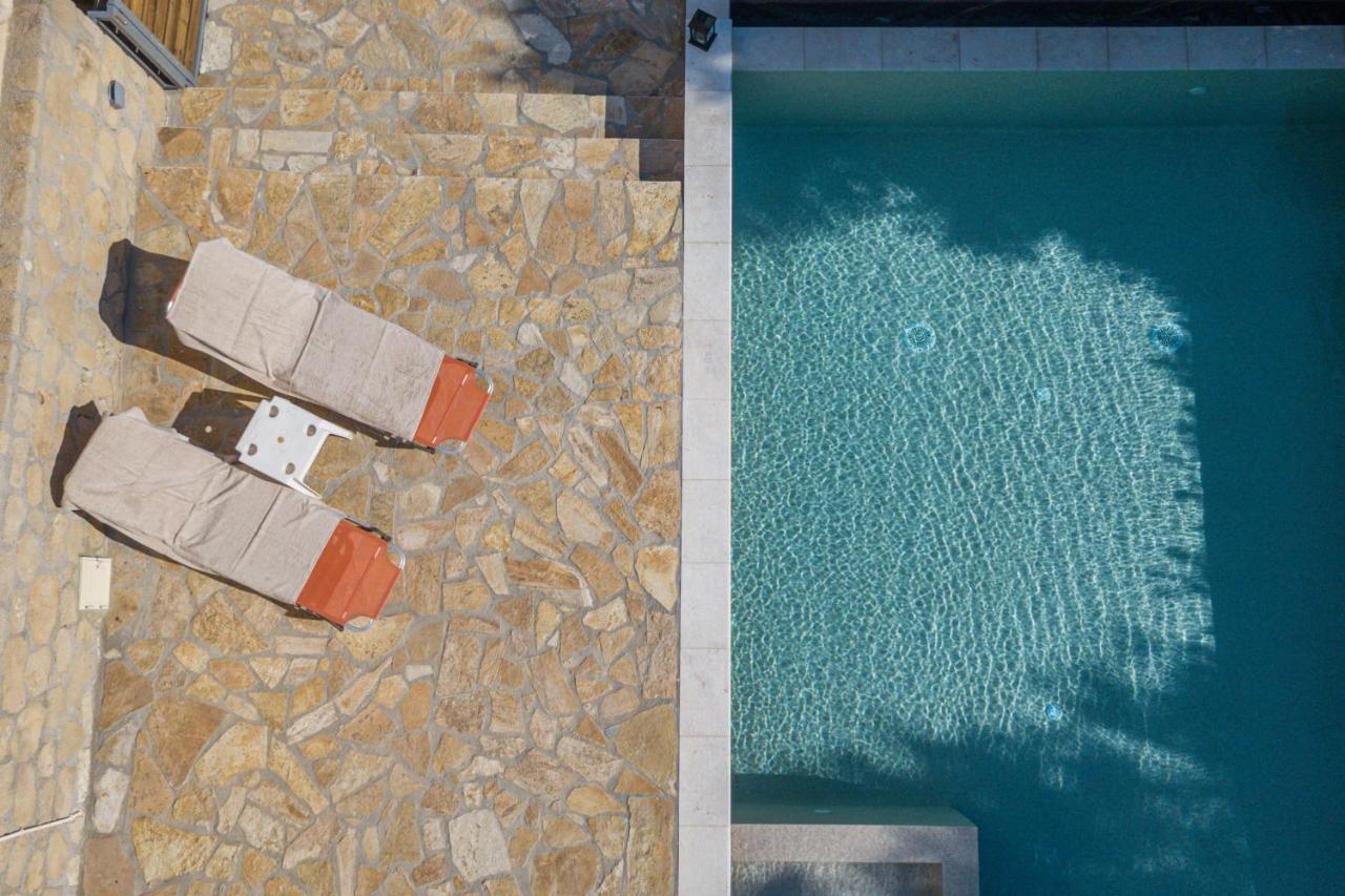 Olive Villas Kría Vrísi Exteriör bild