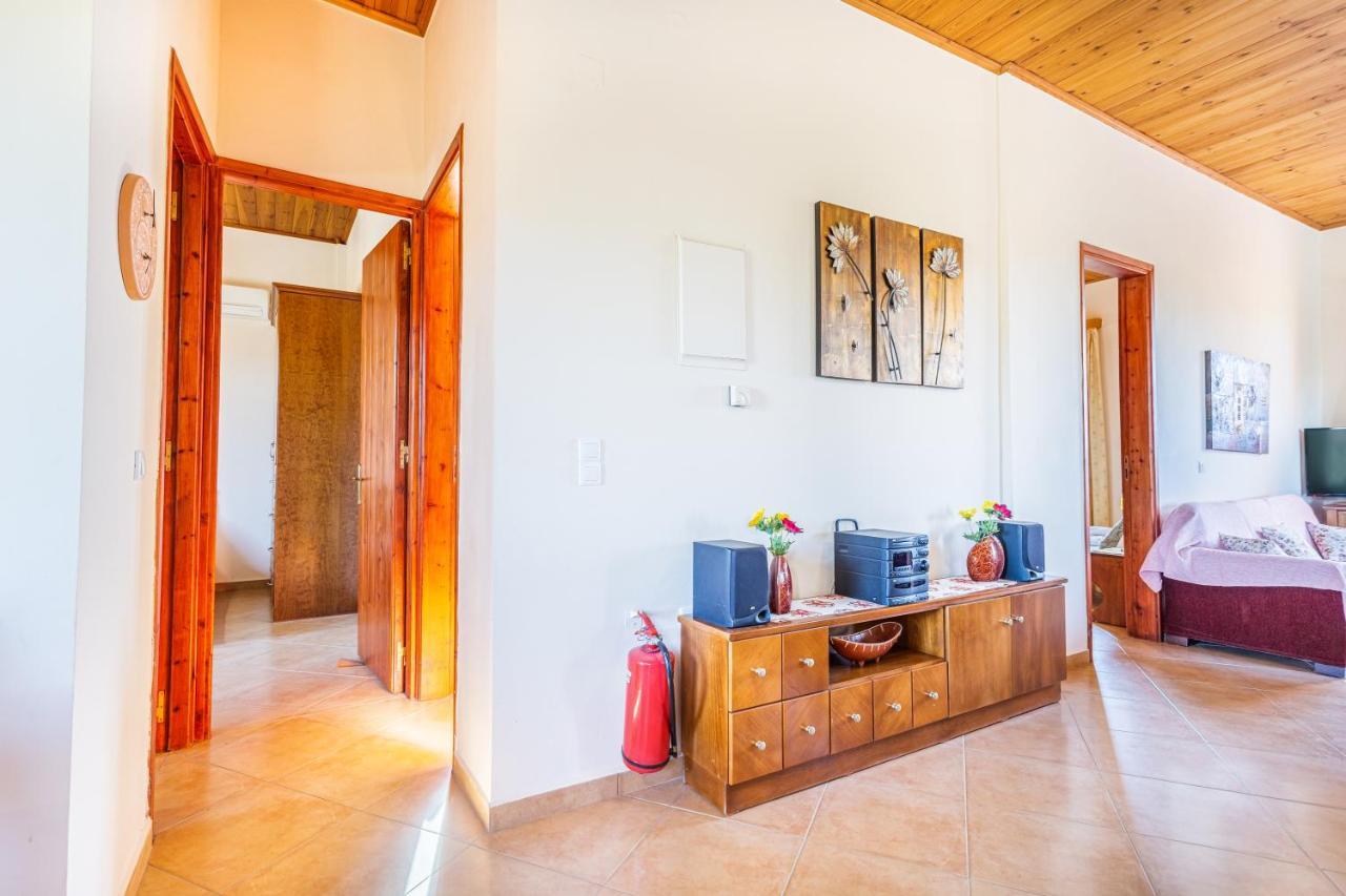 Olive Villas Kría Vrísi Exteriör bild