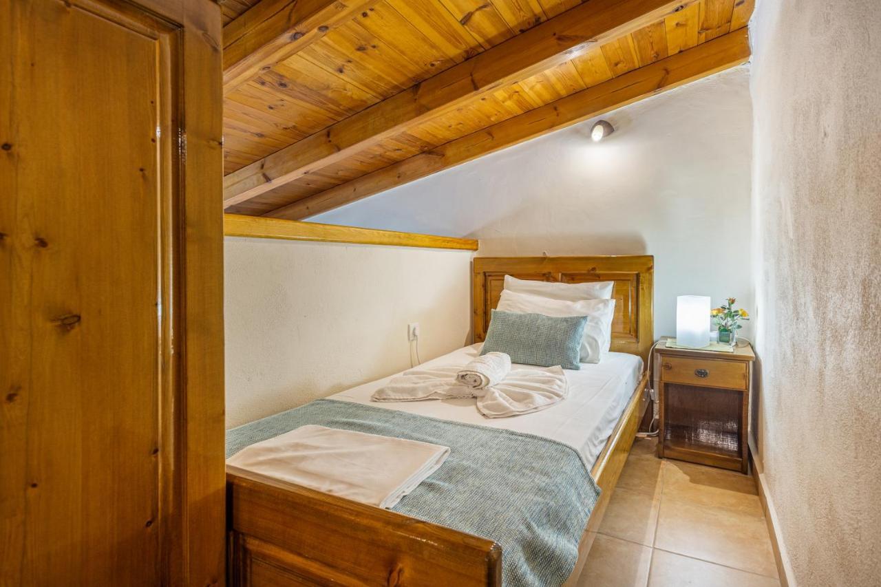 Olive Villas Kría Vrísi Exteriör bild